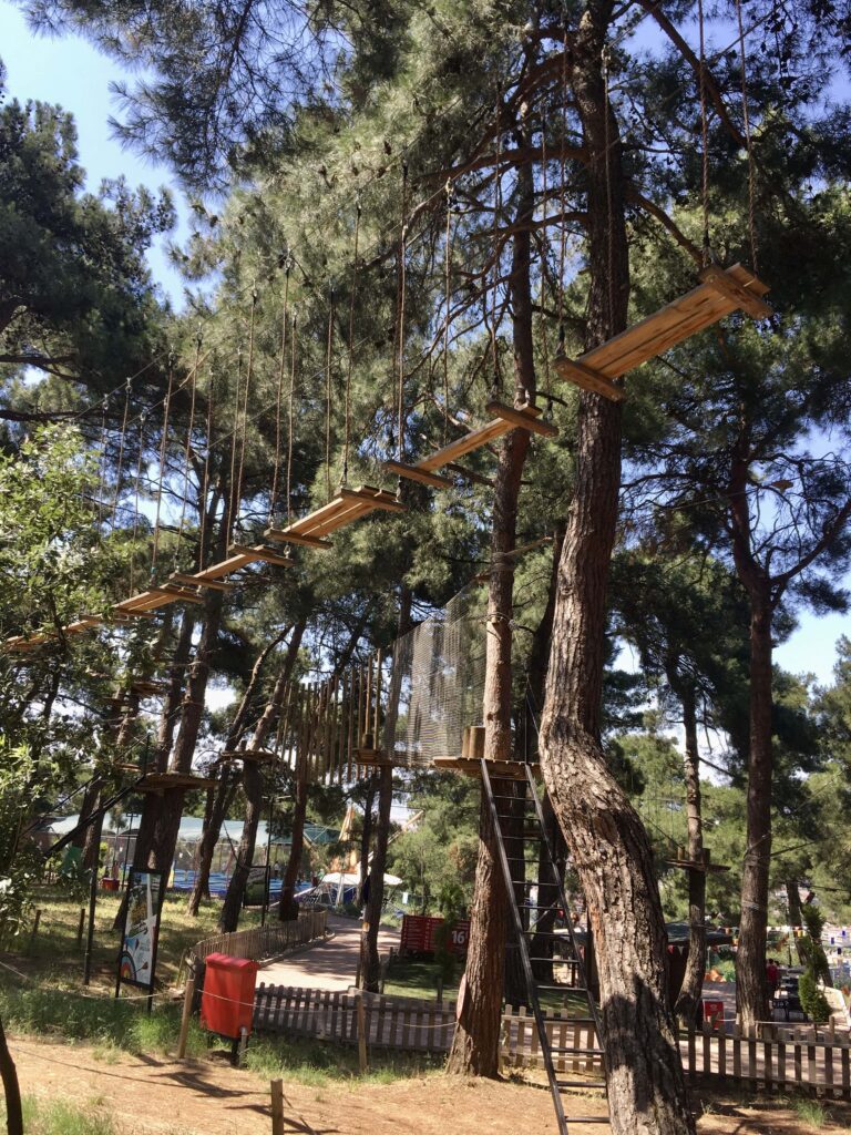 Assault course in extreme park in Bursa